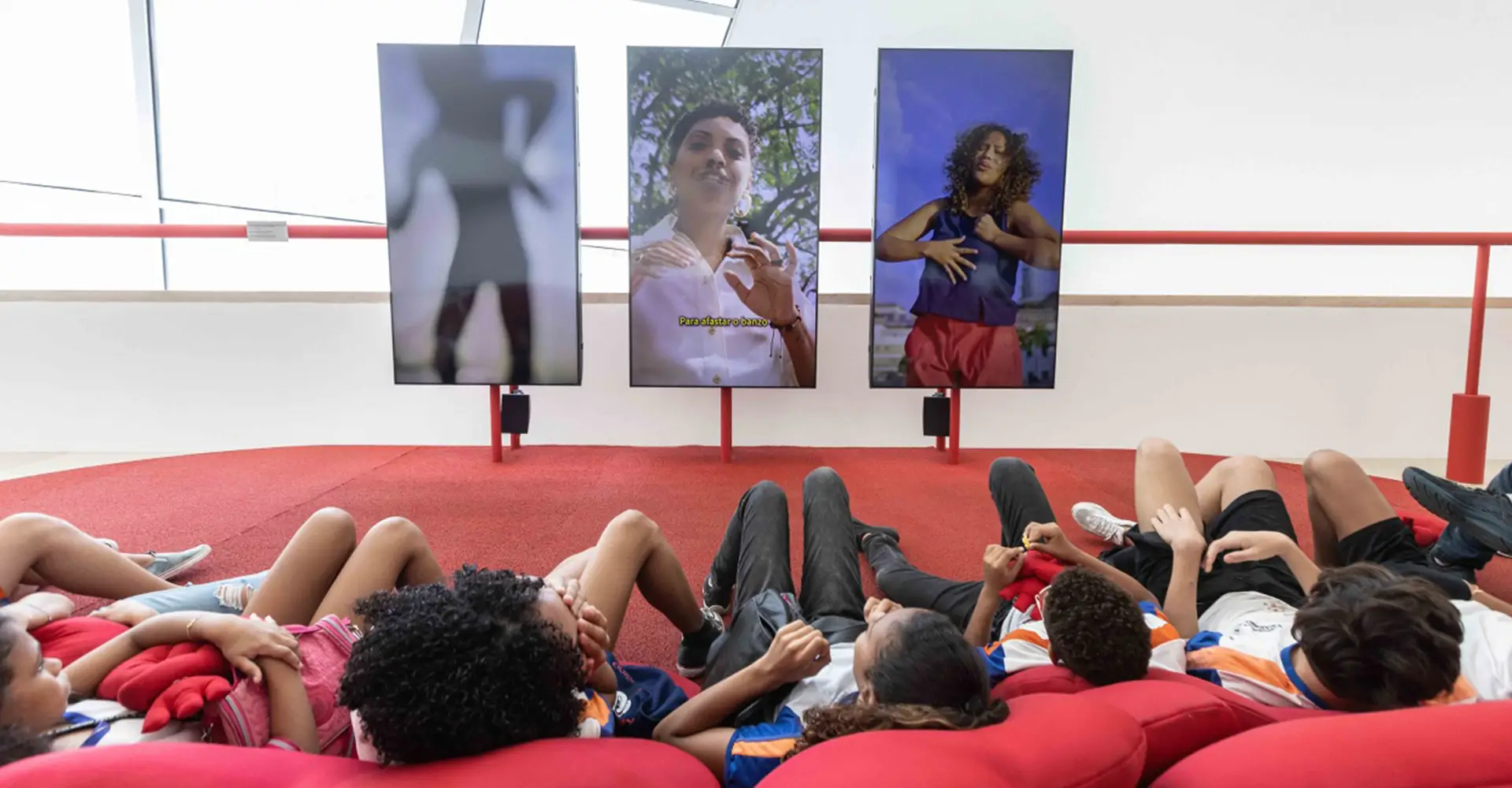 O QUE FAZEMOS - Criamos experiências que despertam, educam e inspiram